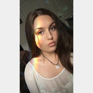 Meet your Posher, Karina